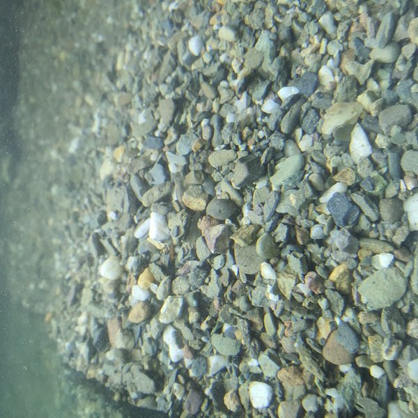 Flusssand Dunkel 2-6mm